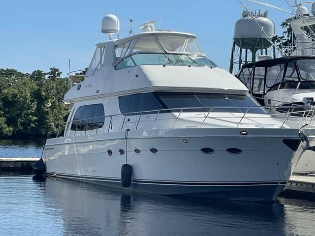 2006 Carver 56 VOYAGER