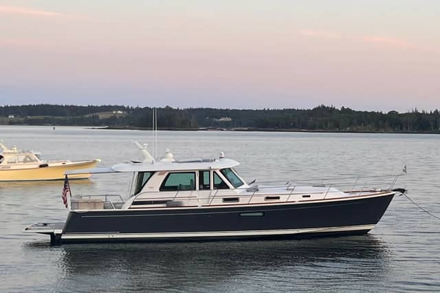 2024 Sabre 48 Salon Express