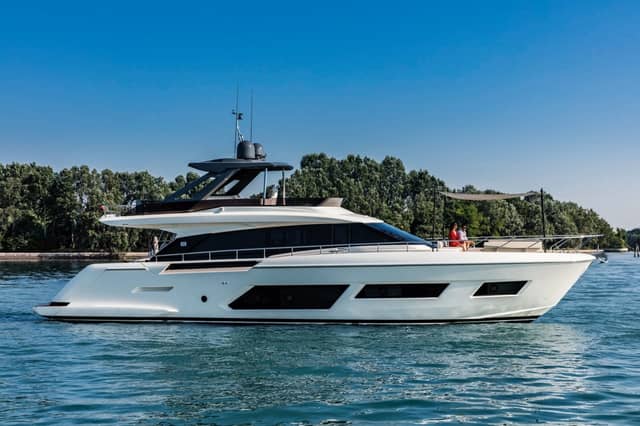 2026 Ferretti Yachts 670