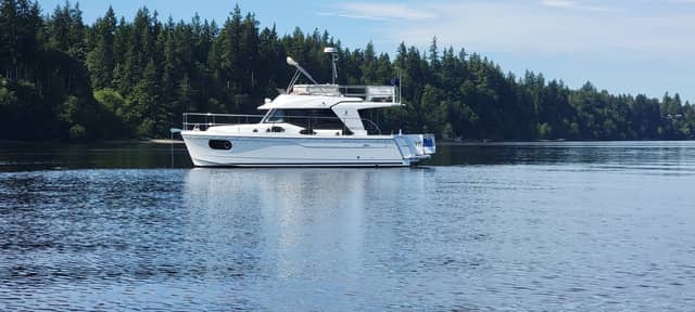 2020 Beneteau Swift Trawler 30