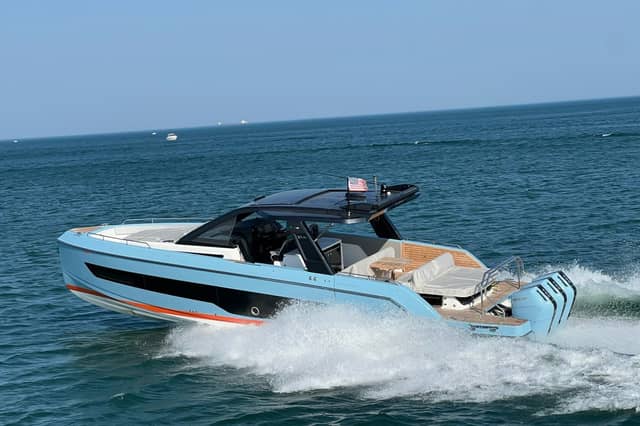 2025 Schaefer V44