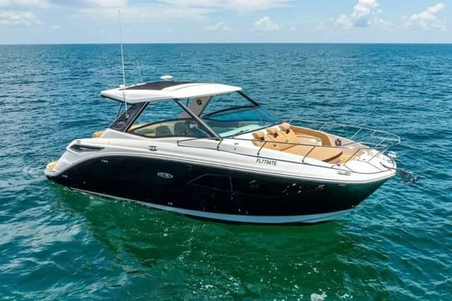 2020 Sea Ray Sundancer 320
