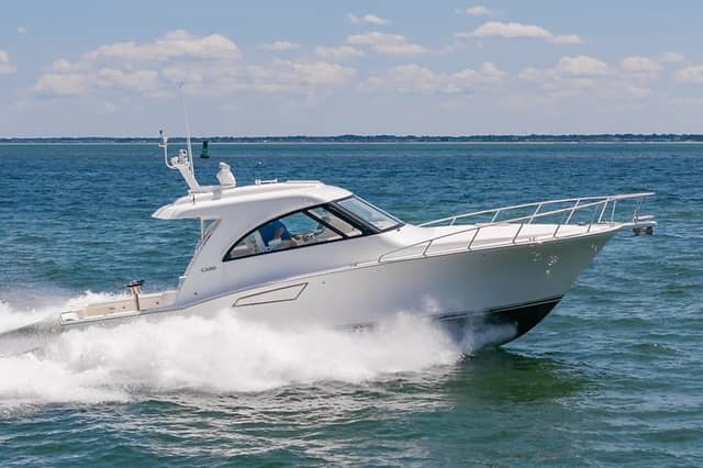 2013 Cabo 40 Hardtop Express