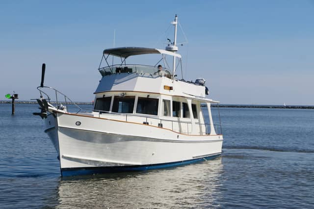 1998 Grand Banks Europa