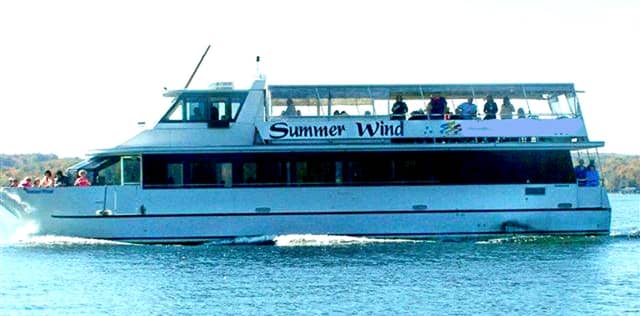 1998 Skipperliner 7300 Motor Yacht