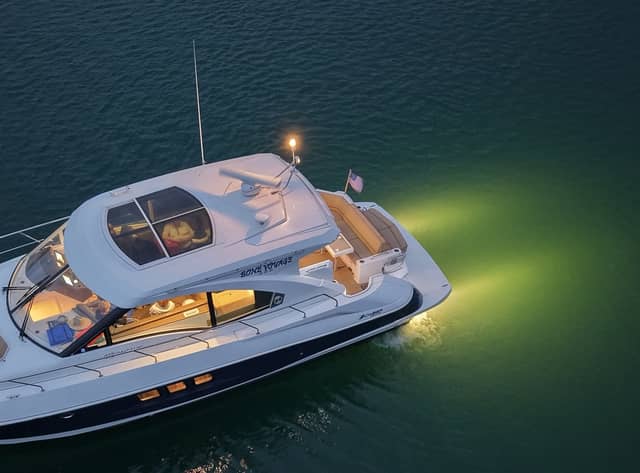 2013 Cruisers Yachts 45 Cantius
