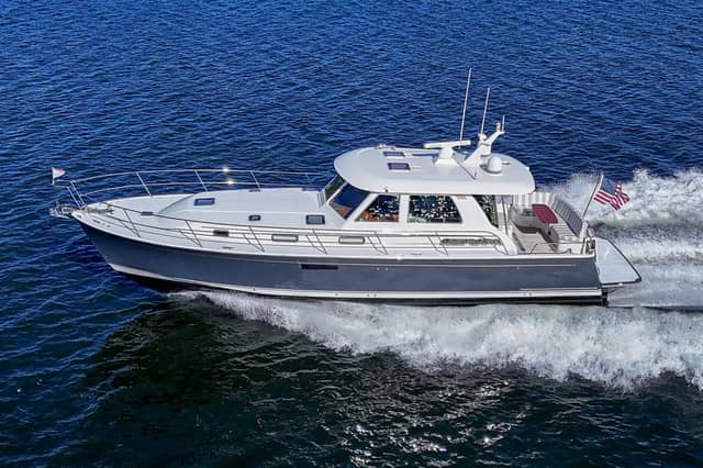 2022 Sabre 48 Salon Express