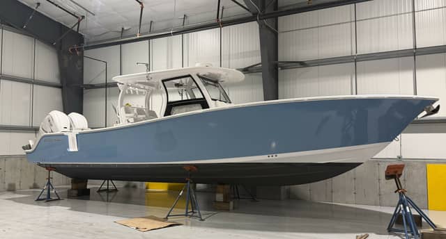 2023 Sportsman 352