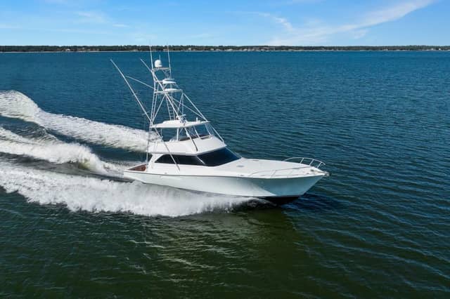 2002 Viking 61 Convertible