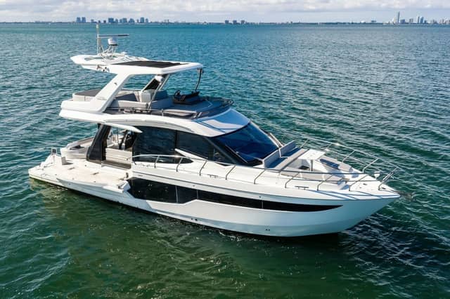 2021 Galeon