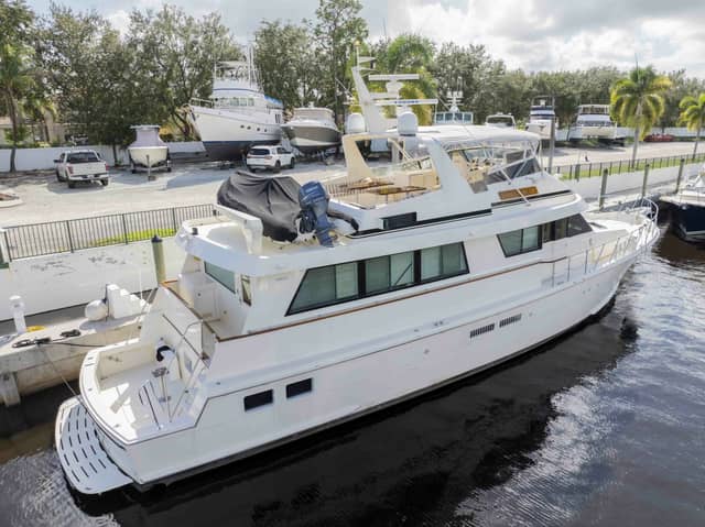 1991 Hatteras 70 Cockpit Motor Yacht