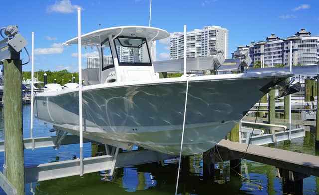 2024 Sea Hunt Gamefish 30FS