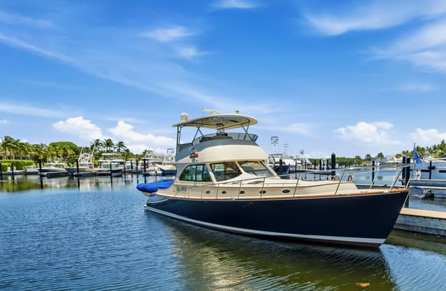2007 Hinckley Talaria 55MY