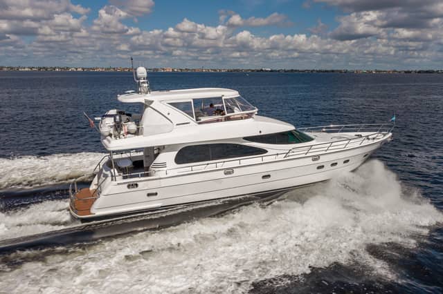 2003 Horizon 64