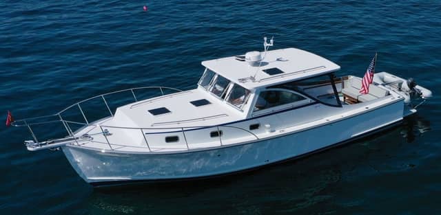 2022 Ellis 36 Express Cruiser