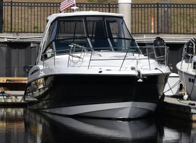 2017 Monterey 355 Sport Yacht
