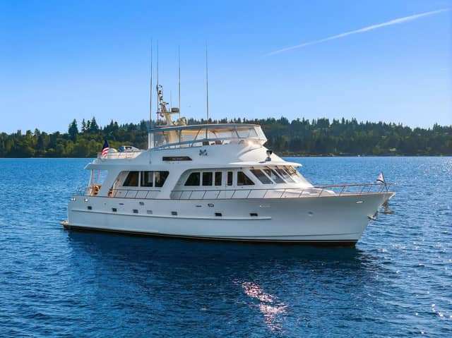 2001 Rayburn Custom Yachts Flush Deck