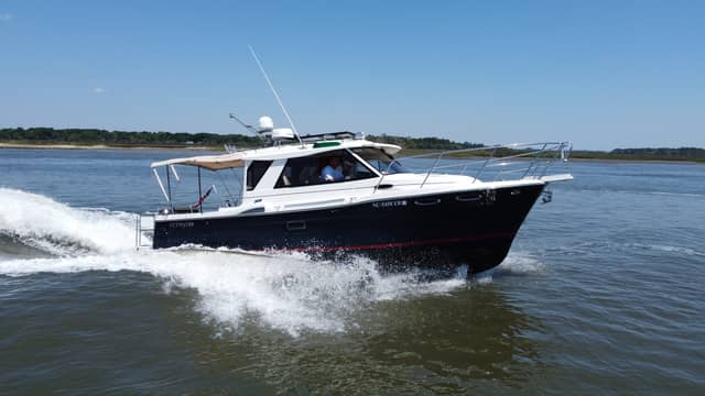 2016 Cutwater C-28 LE