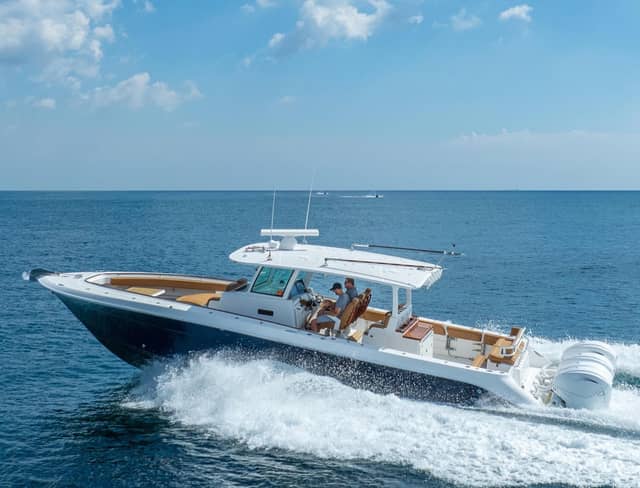 2020 HCB 42 Lujo