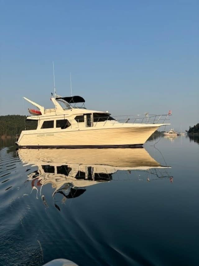 2001 Navigator 48