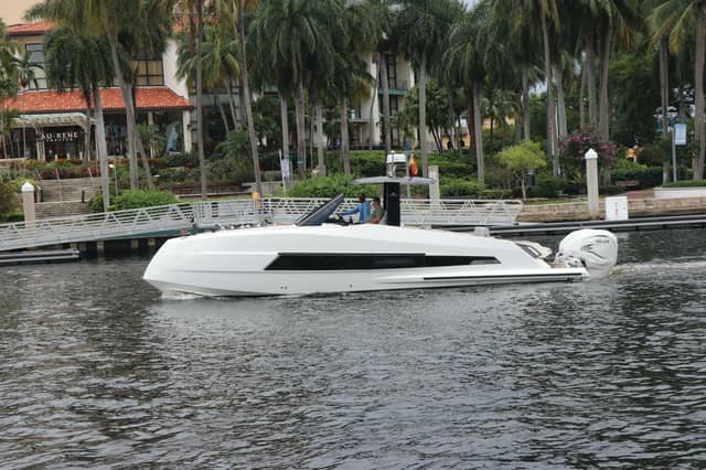 2024 Astondoa 377 Coupe Outboard