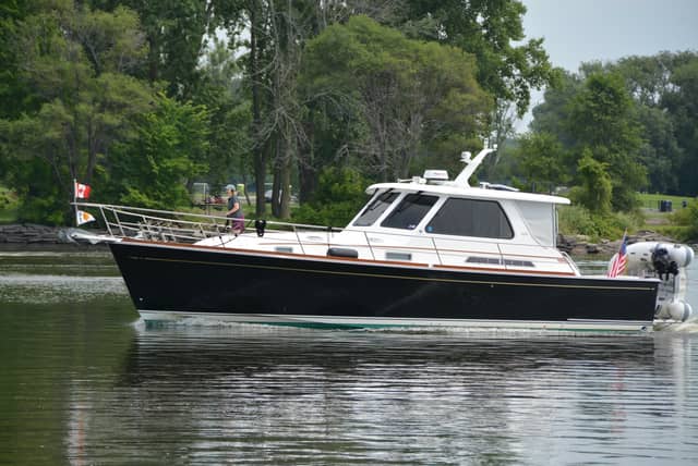 2005 Sabre 42 Express