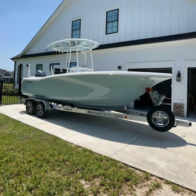2023 Tidewater 220 LXF