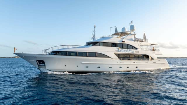 2008 Benetti 121 Classic