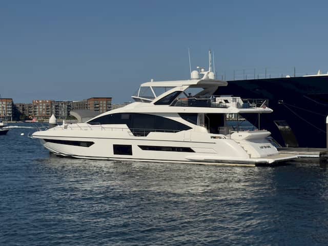 2022 Azimut GRANDE 25M