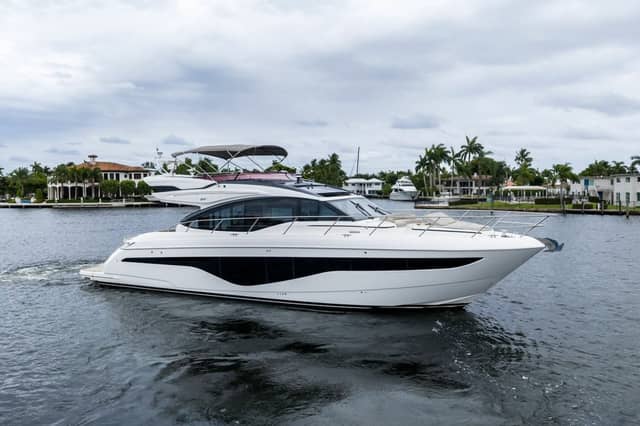 2020 Princess S62 Sportbridge