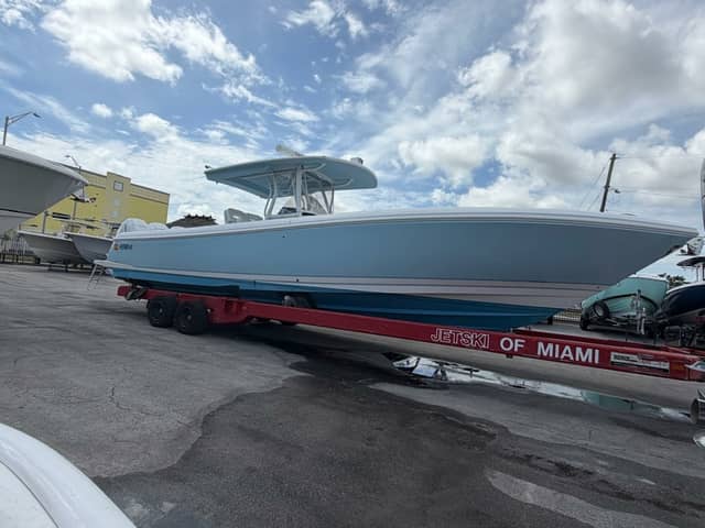 2020 Intrepid 375 NOMAD