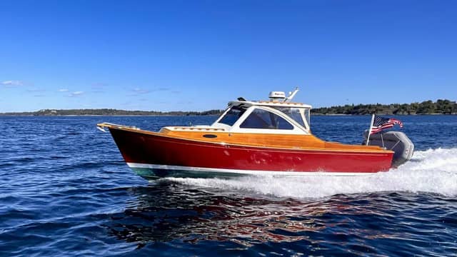 2002 Lyman-Morse Monhegan 30