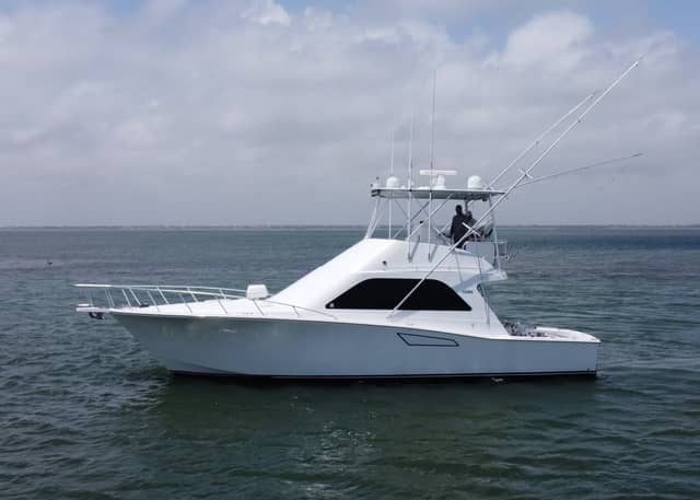 2002 Cabo 43 Convertible