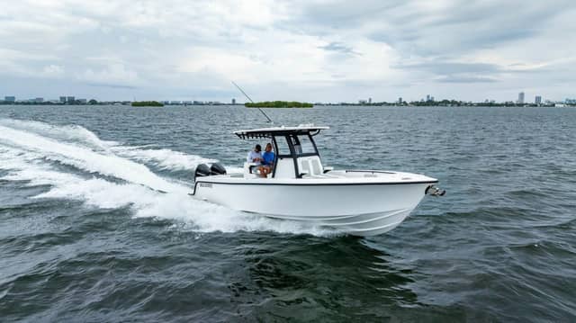2027 Reef Runner 280