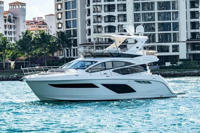 2018 Sea Ray L550 Fly