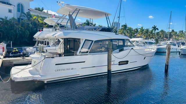 2024 Greenline 48 Fly Hybrid