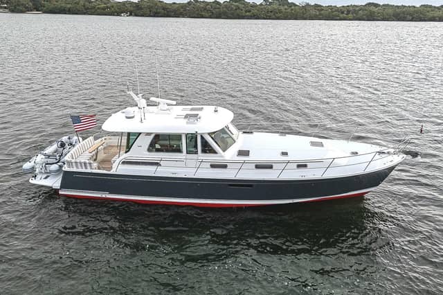 2020 Sabre 48 Salon Express
