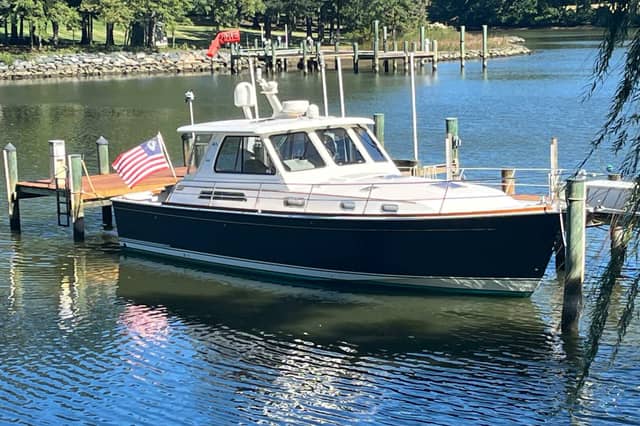 2004 Sabre 42 Hardtop Express