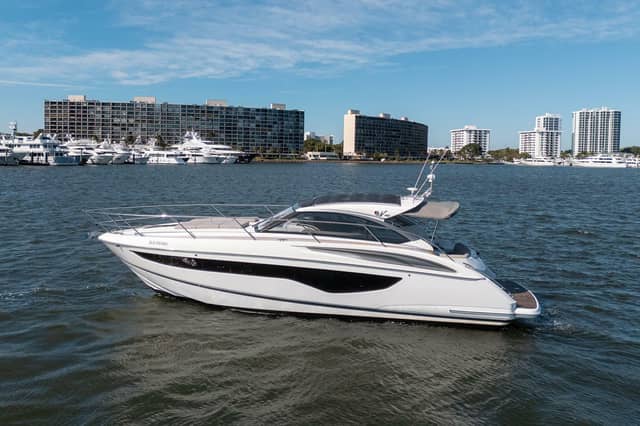 2021 Princess V40