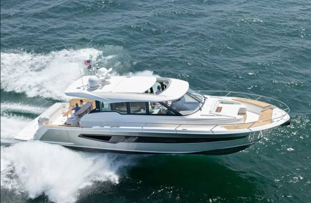 2025 Tiara Yachts EX 60