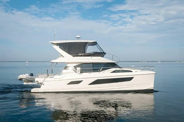 2018 Aquila 44 Yacht