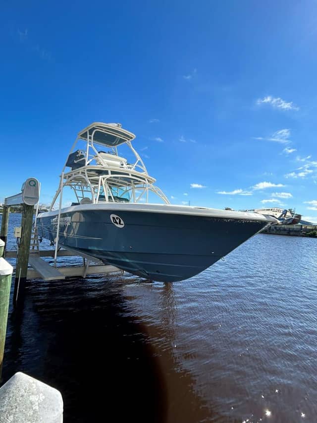 2012 Hydra-Sports 4200 SF