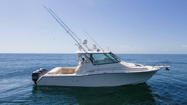 2016 Grady-White 370 Express
