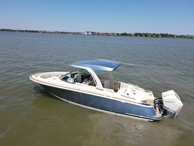 2023 Chris-Craft 31 Launch GT