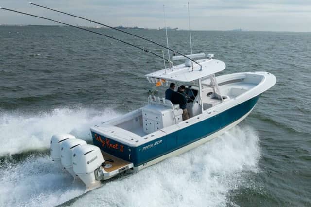 2018 Regulator 34 SS