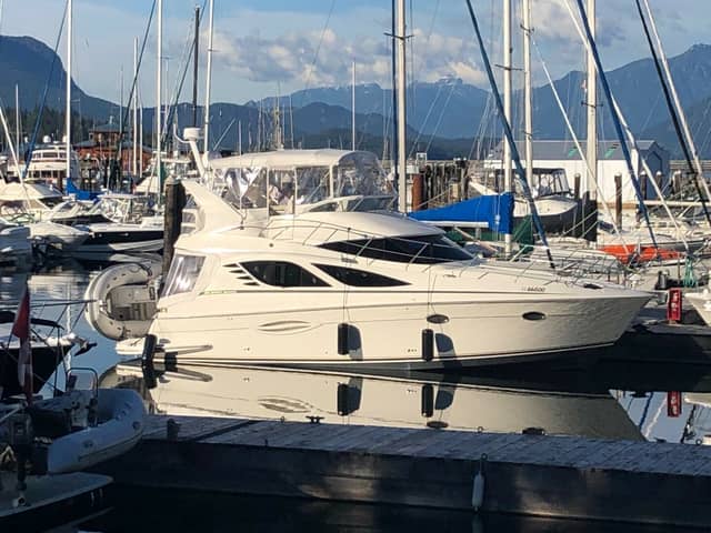 2006 Silverton 38 Sport Bridge