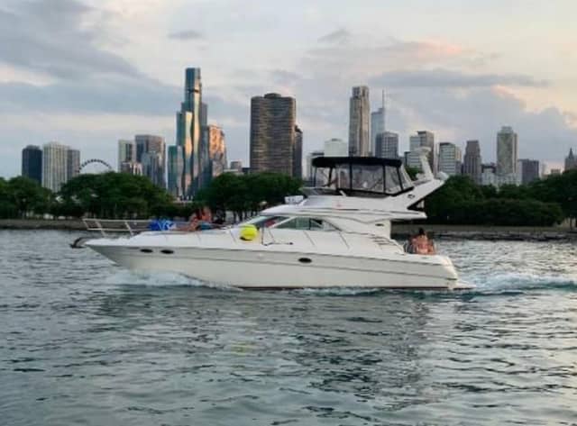 2001 Sea Ray 400 Sedan Bridge