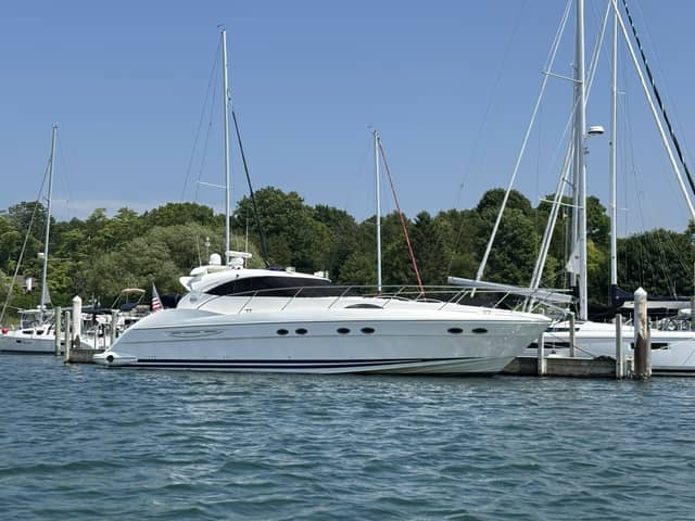 2001 Neptunus 56 Express