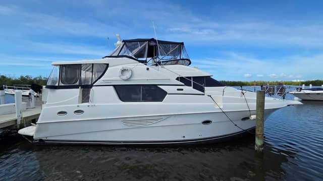 2001 Silverton 453 Motor Yacht