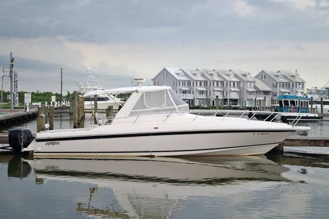 1994 Intrepid 376 Walkaround